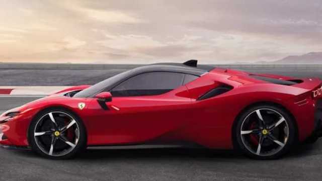 Las últimas innovaciones del Ferrari SF90 Stradal consiguen que supere los 1100 CV. (Foto: Ferrari)